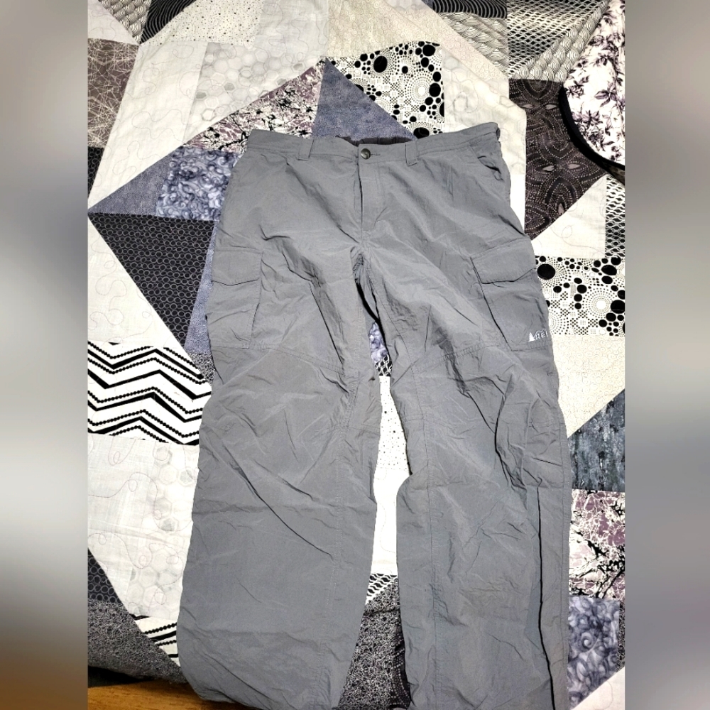 REI Excellent Condition Hiking Pants.